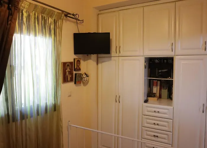 Dionysias House With A Sea View Veranda דירה