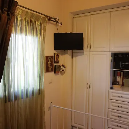 아파트 Dionysias House With A Sea View Veranda