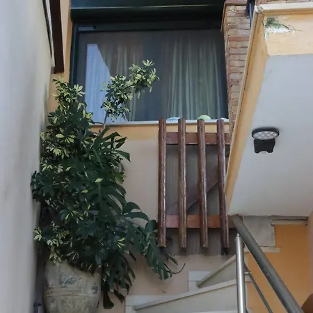 Dionysias House With A Sea View Veranda Áno Yerakaríon