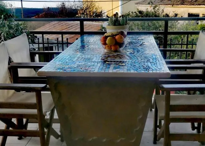 شقة Dionysias House With A Sea View Veranda *